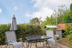 Linden Avenue Woodseats